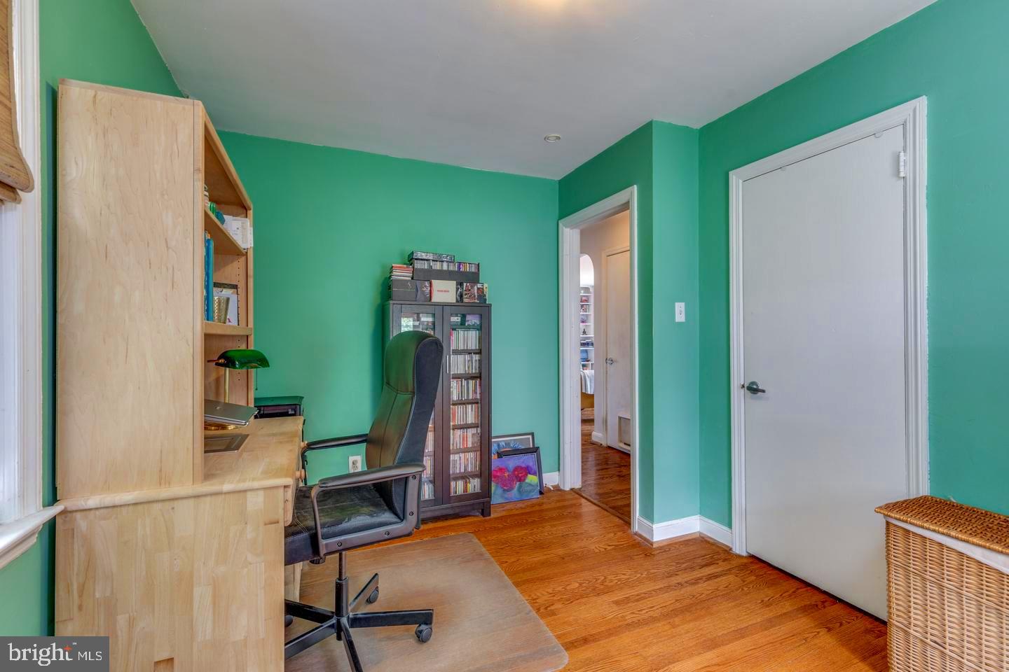 284 Bewley Road Haddonfield, NJ 08033 - Photo 21 of 36 a bed room with a bed and a television