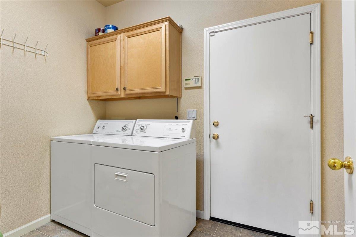 9724 Autumn Leaf Way Reno, NV 89506 - Photo 37 of 40 Photo 37