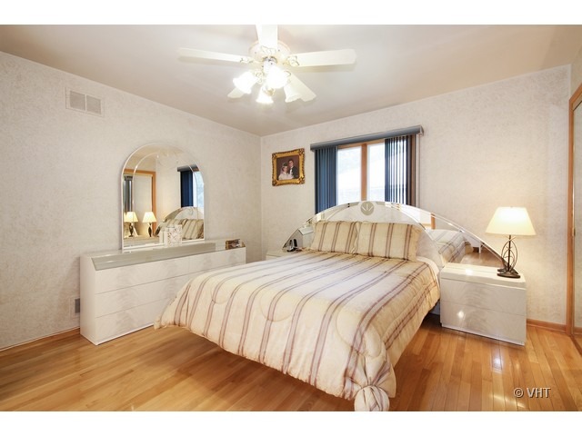7339 South Garfield Street Burr Ridge, IL 60527 - Photo 8 of 21