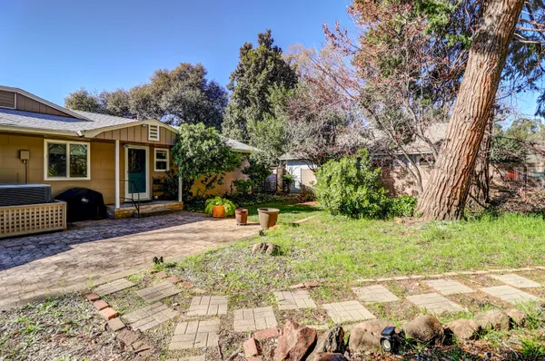 $459,900 | 3283 Middleton Lane, Redding, CA 96002