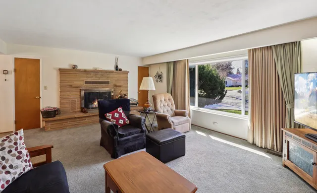 $459,900 | 3283 Middleton Lane, Redding, CA 96002