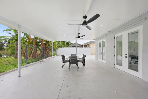 $3,600 | 1209 Olympic Circle, Greenacres, FL 33413