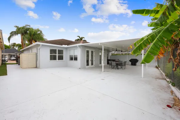 $3,600 | 1209 Olympic Circle, Greenacres, FL 33413