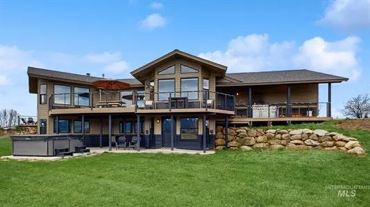 $2,150,000 | 14100 Pioneer Road, McCall, ID 83638