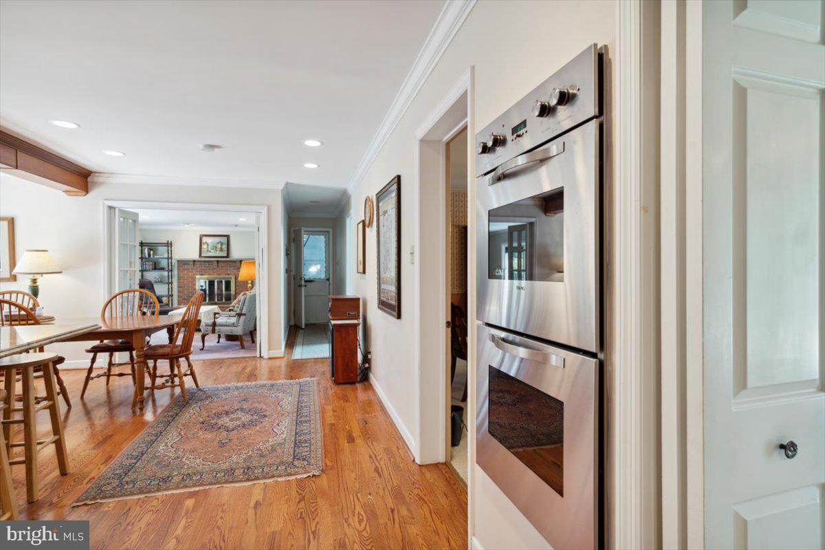 2310 Pineview Drive Malvern, PA 19355 - Photo 15 of 34 Built In Double Oven