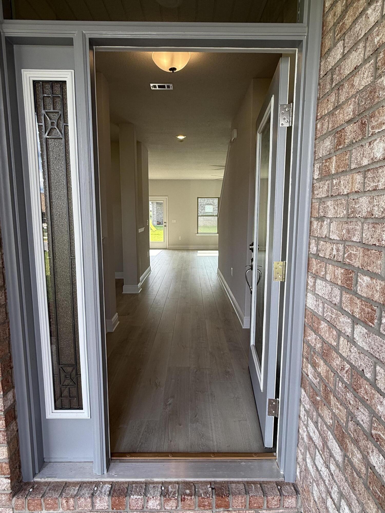 189 Ridgeway Circle Crestview, FL 32536 - Photo 5 of 25 IMG_7956