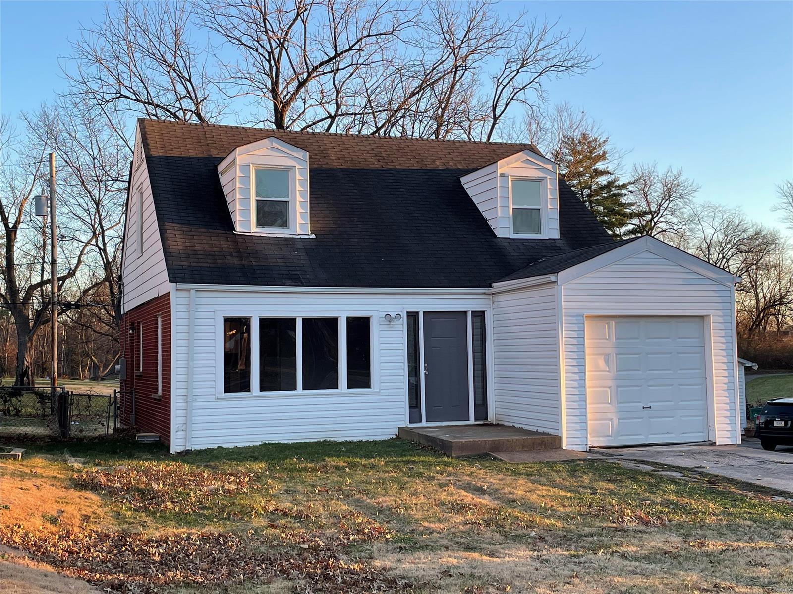 12004 Larimore Road St. Louis, MO 63138 - Photo 1 of 29 Gallery Image 1