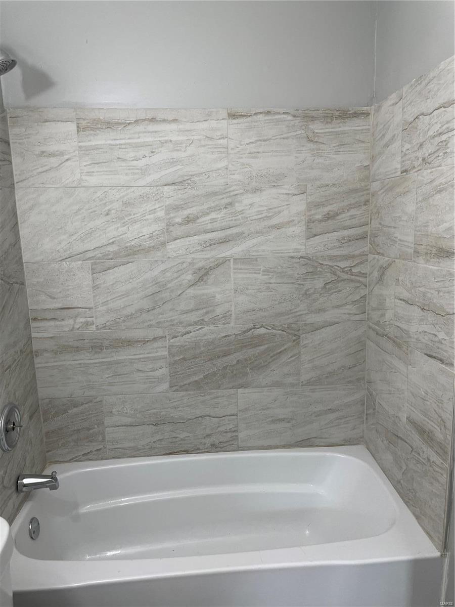 12004 Larimore Road St. Louis, MO 63138 - Photo 13 of 29 Gallery Image 13