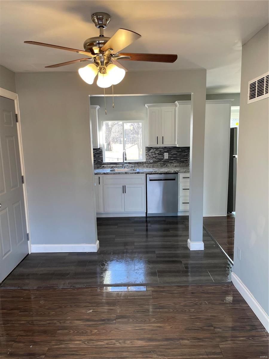 12004 Larimore Road St. Louis, MO 63138 - Photo 19 of 29 Gallery Image 19