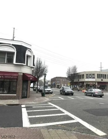 $2,400 | 237 Closter Dock Road, Unit 5, Closter, NJ 07624