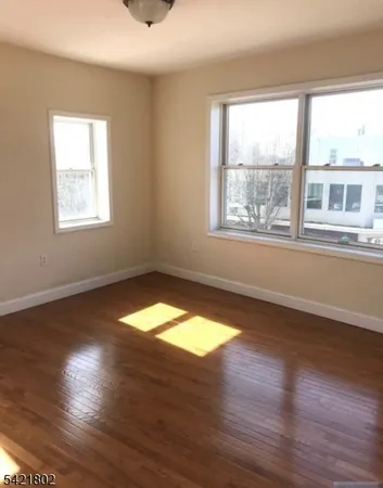 $2,400 | 237 Closter Dock Road, Unit 5, Closter, NJ 07624