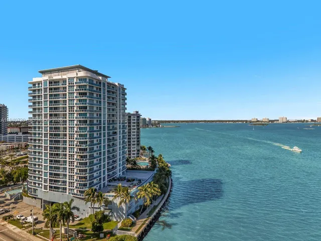 a view of a tall building