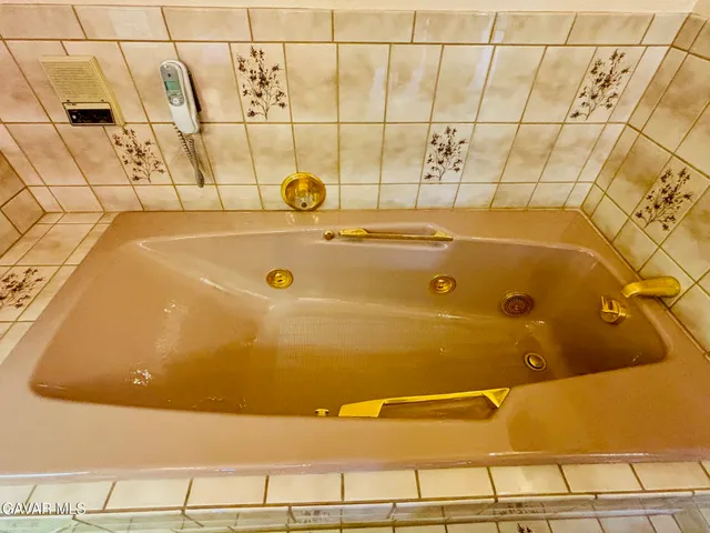 $3,199 | 527 Westlake Drive, Palmdale, CA 93551