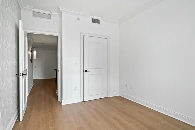 $7,500 | 550 Okeechobee Boulevard, Unit 322, West Palm Beach, FL 33401