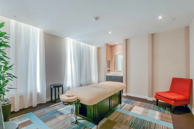 $7,500 | 550 Okeechobee Boulevard, Unit 322, West Palm Beach, FL 33401