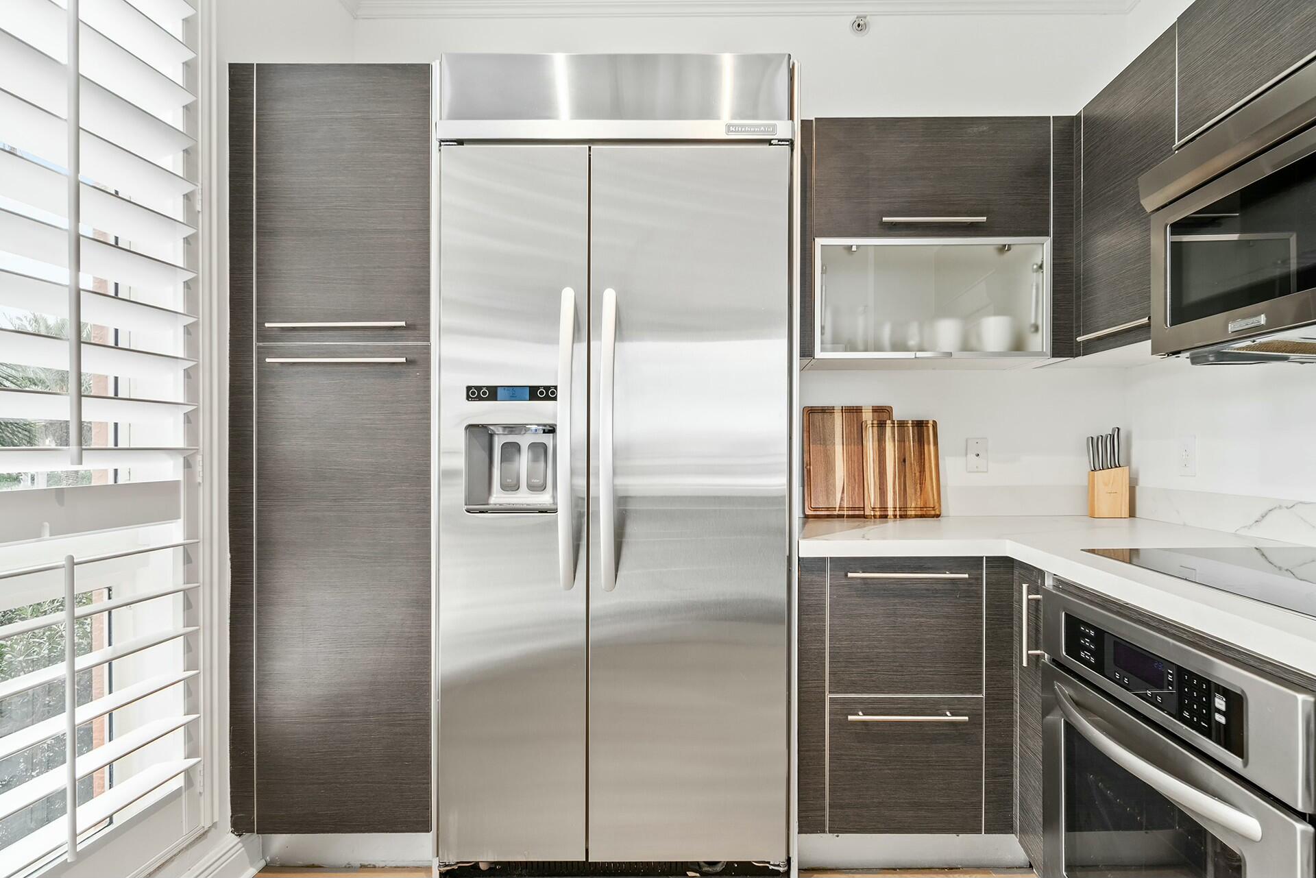 550 Okeechobee Boulevard, Unit 322 West Palm Beach, FL 33401 - Photo 5 of 29 tempImageJHJSvq