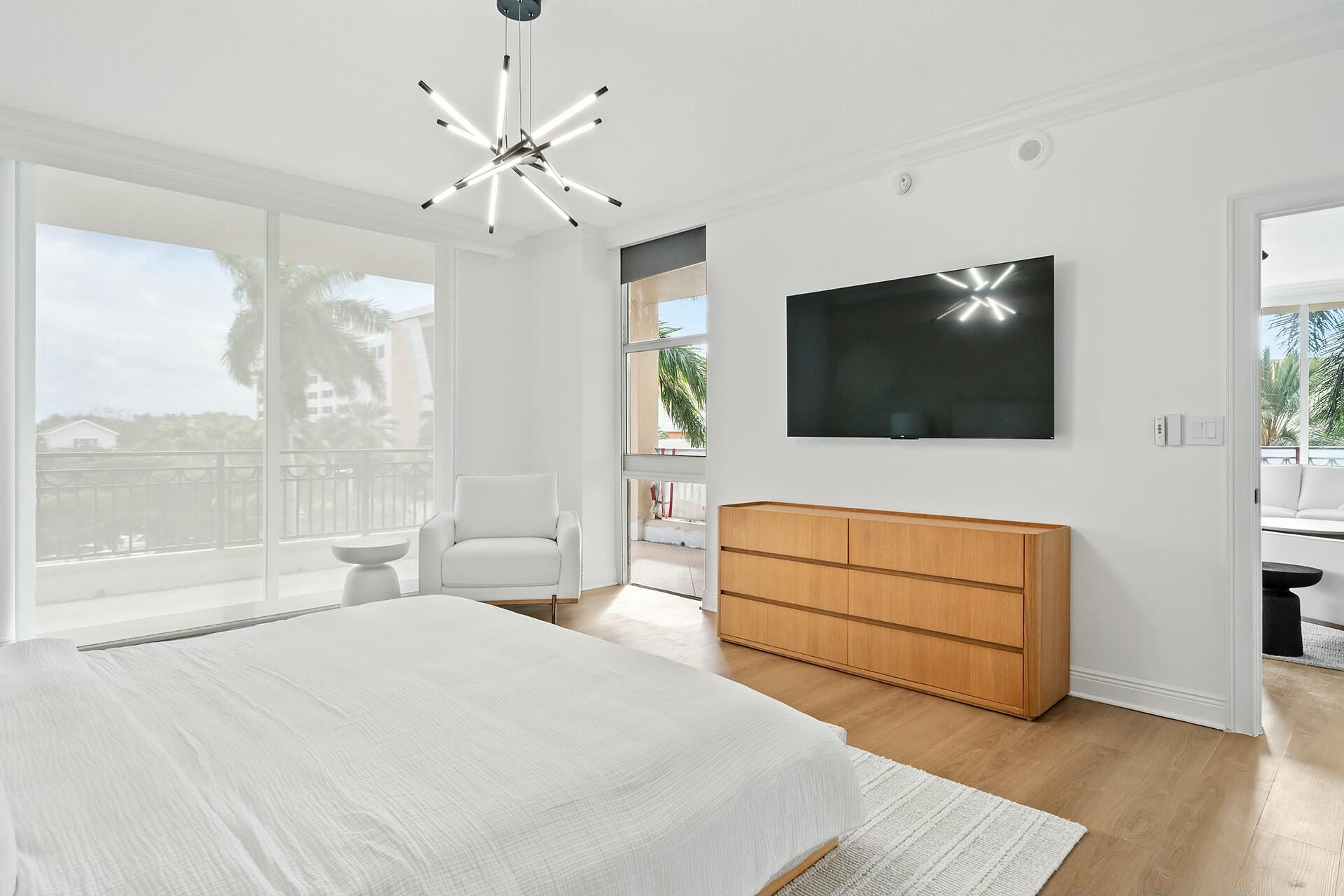 550 Okeechobee Boulevard, Unit 322 West Palm Beach, FL 33401 - Photo 9 of 29 tempImagecyiW4p