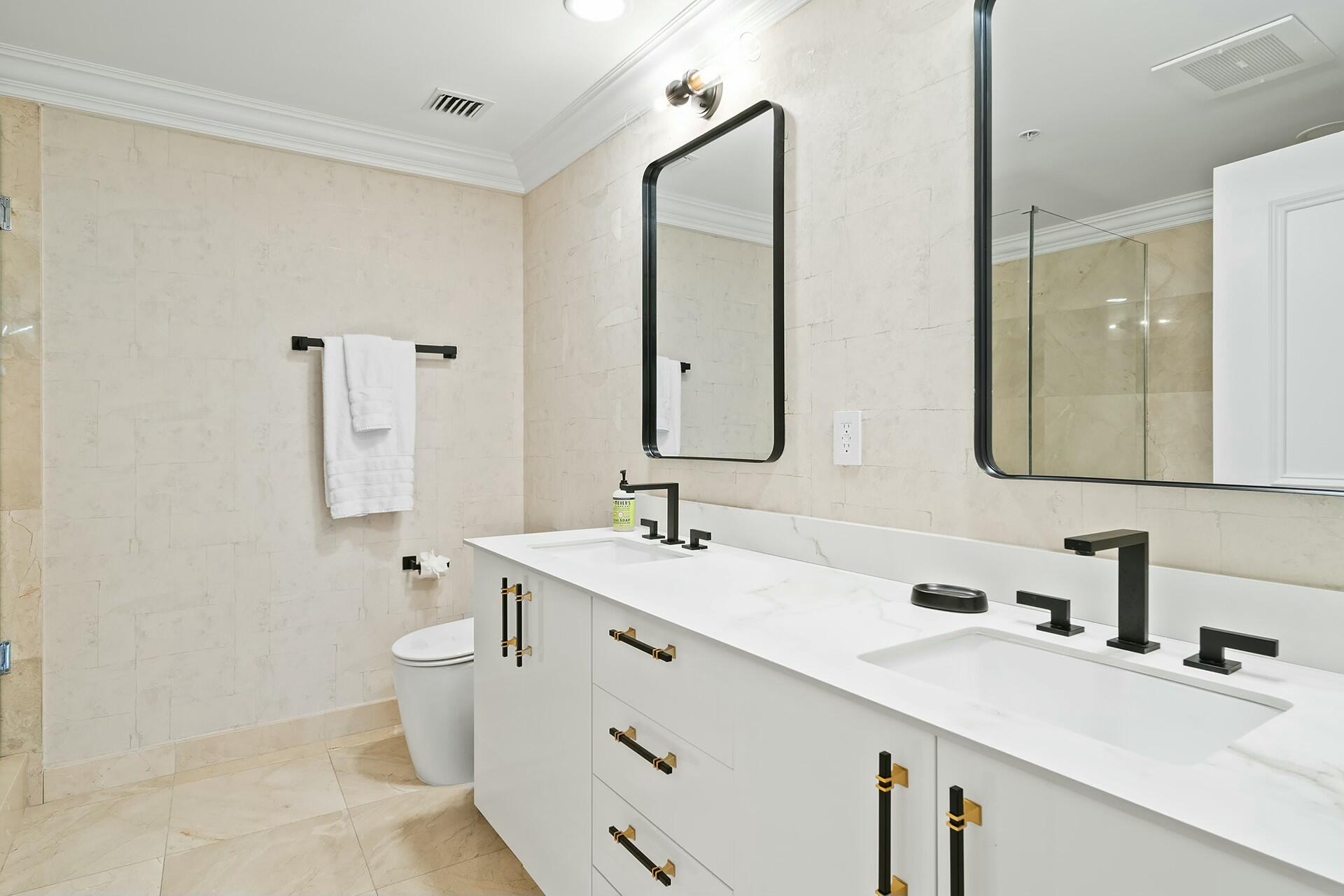 550 Okeechobee Boulevard, Unit 322 West Palm Beach, FL 33401 - Photo 10 of 29 tempImageKxeCFM