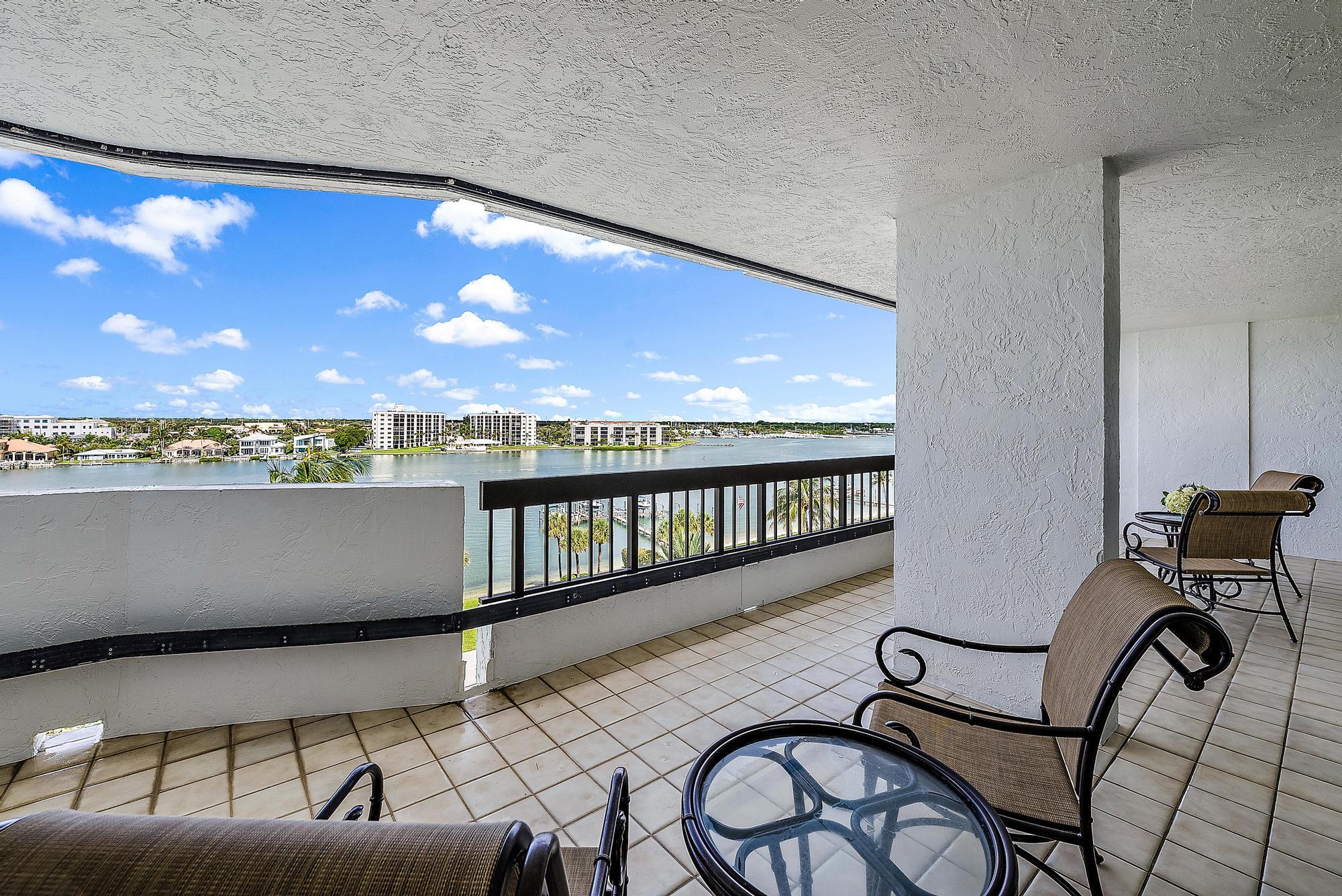 19750 South Beach Road, Unit 6050 Jupiter, FL 33469 - Photo 8 of 57 19750 Beach Rd #605-32