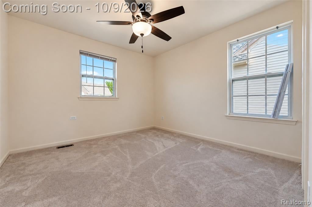 27363 Victoria Road Novi, MI 48374 - Photo 34 of 67 Gallery Image 34