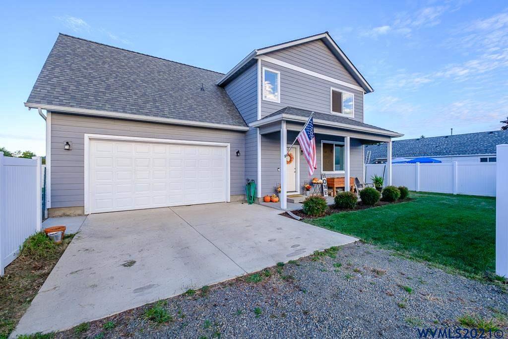 1145 South 9th Street Lebanon, OR 97355 - Photo 1 of 42
