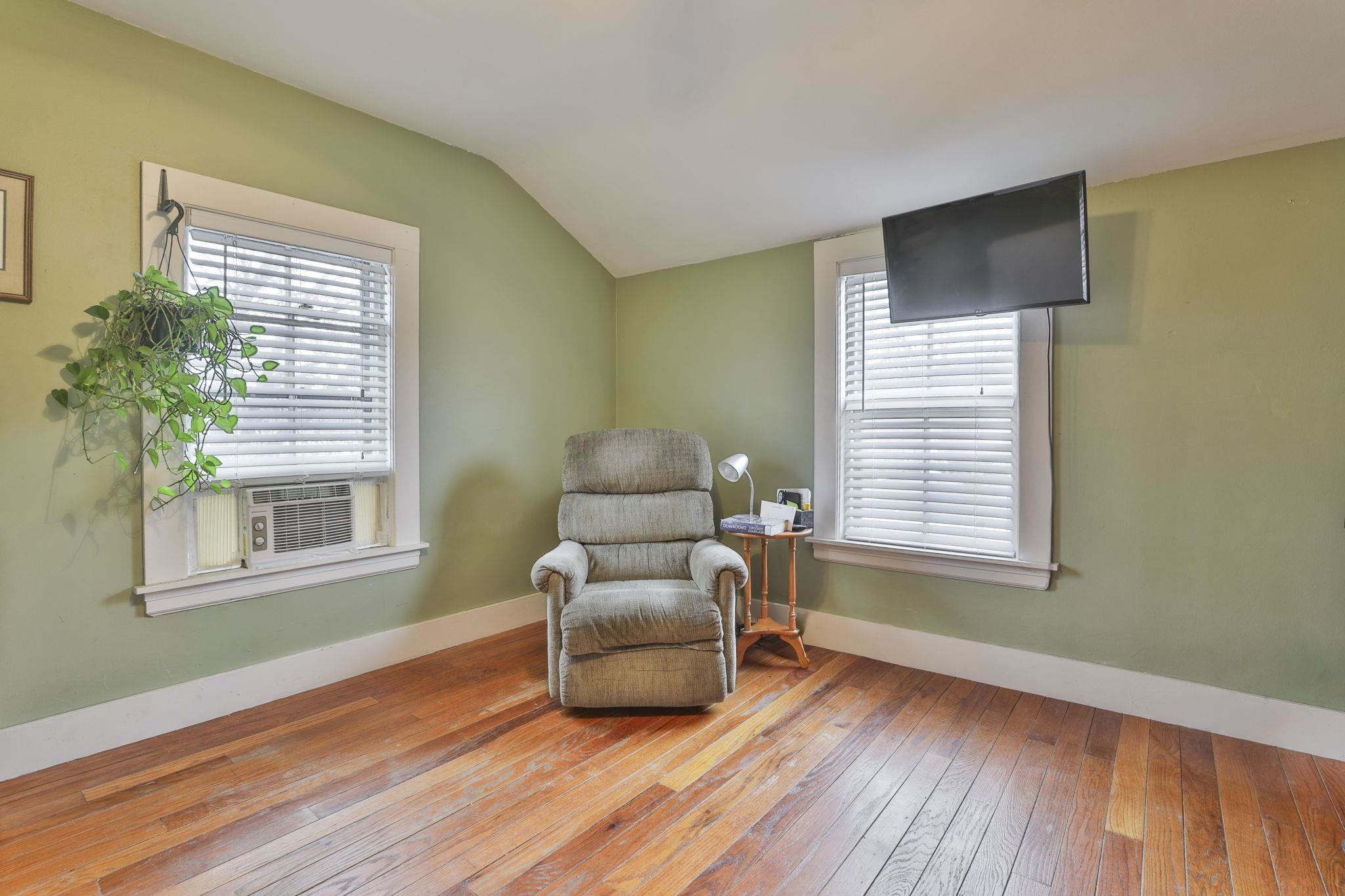 366 Nashua Street Milford, NH 03055 - Photo 21 of 30