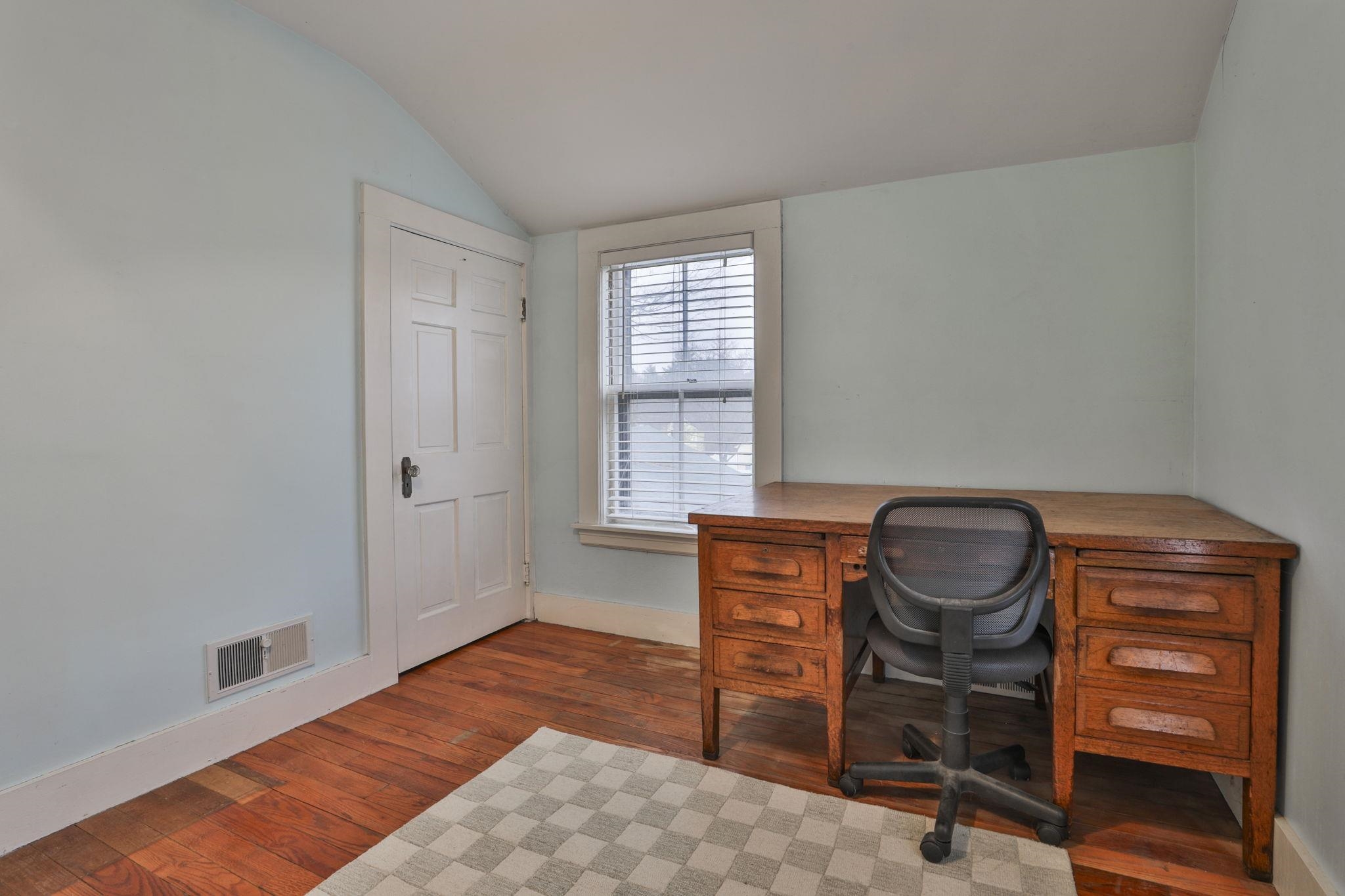 366 Nashua Street Milford, NH 03055 - Photo 22 of 30