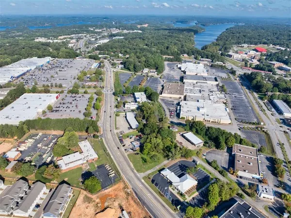 $700,000 | 593 Shallowford Road, Gainesville, GA 30504