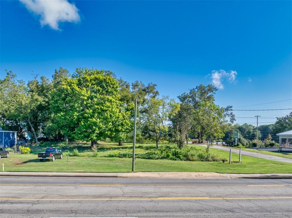 593 Shallowford Road Gainesville, GA 30504 - Photo 4 of 14