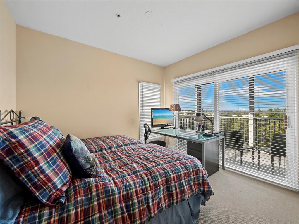836 Evergreen Way Longboat Key, FL 34228 - Photo 24 of 49