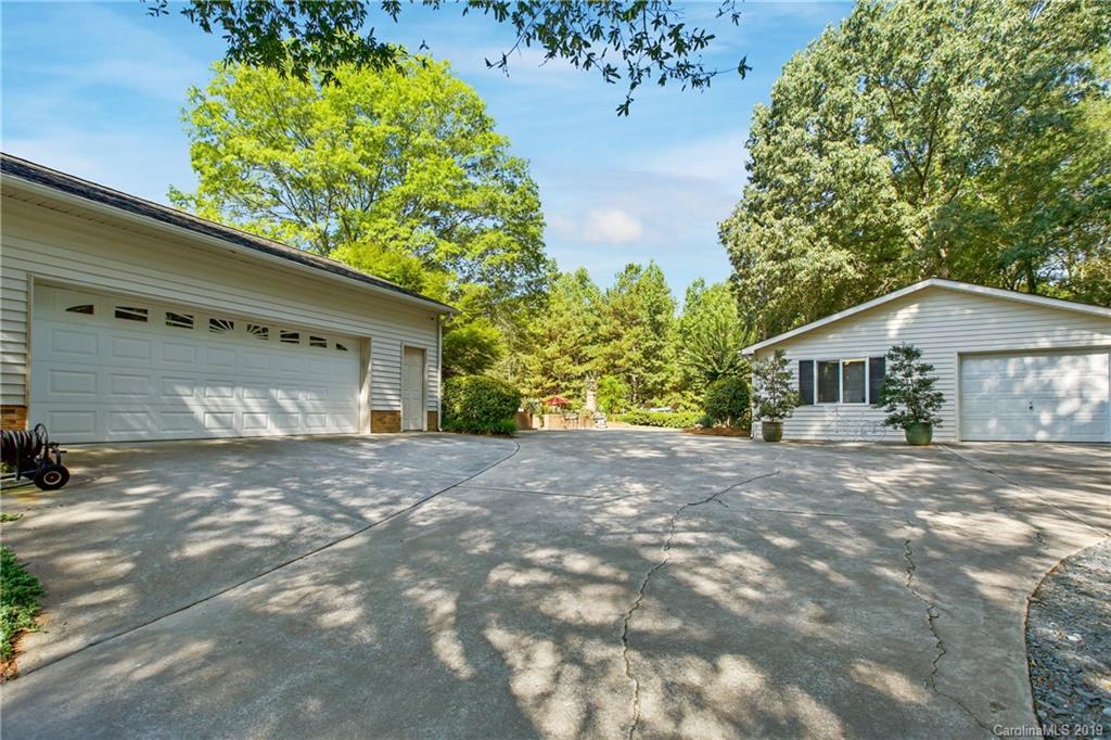 7624 Sims Road Waxhaw, NC 28173 - Photo 14 of 42 Gallery Image 14