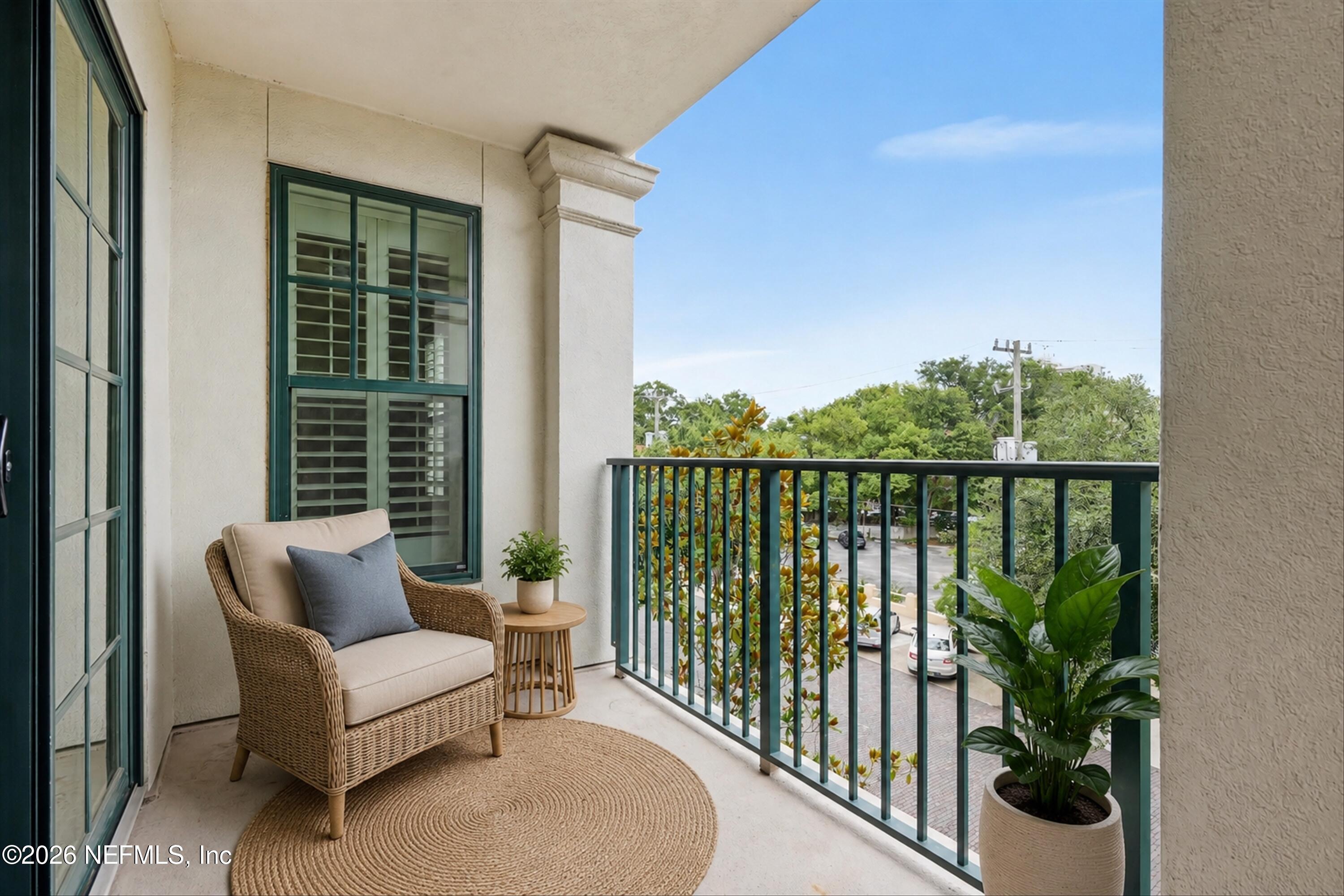 1661 Riverside Avenue, Unit 305 Jacksonville, FL 32204 - Photo 15 of 36 14-Virtually Staged
