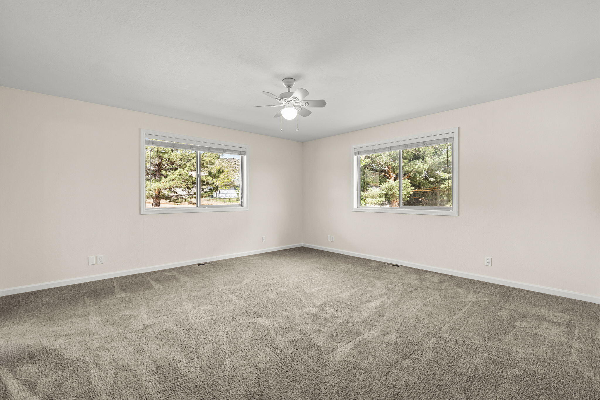 9333 Tomahawk Way Reno, NV 89506 - Photo 11 of 27 11-web-or-mls-_DSC9842