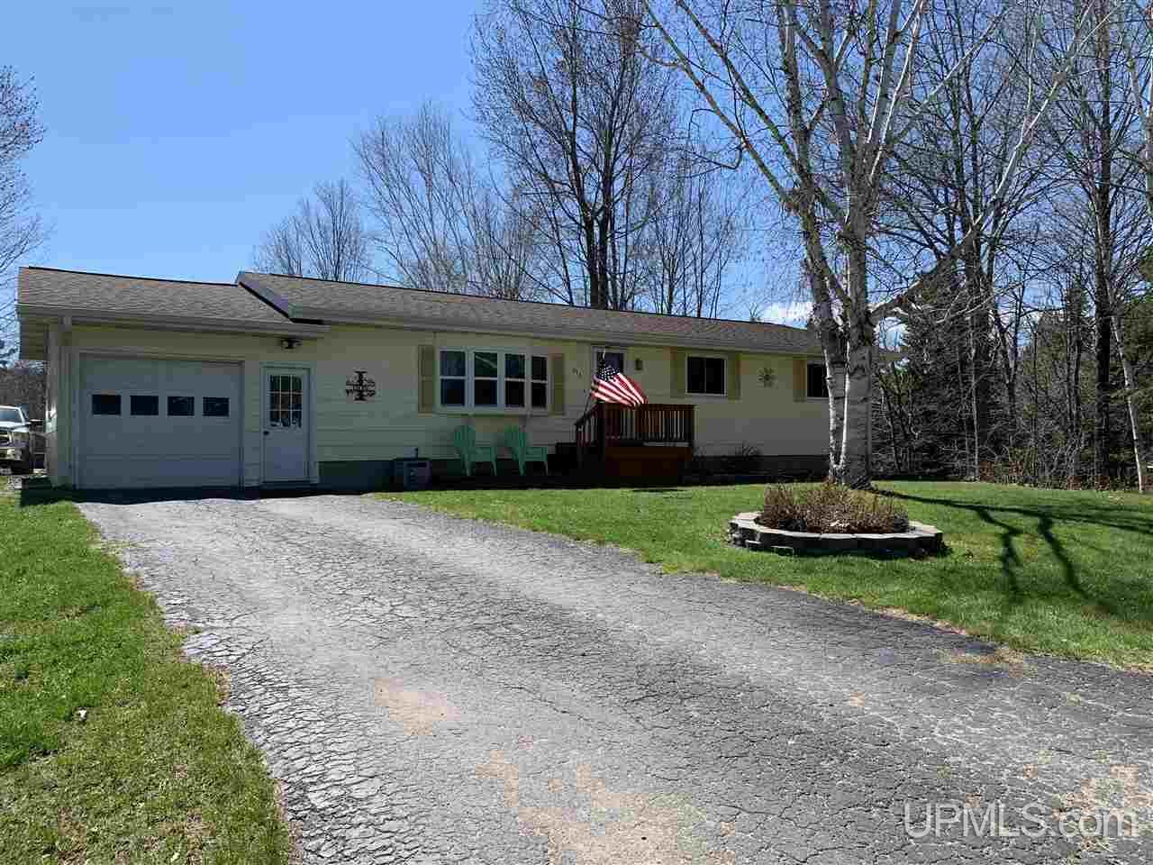 615 5th Street Lanse, MI 49946 - Photo 1 of 27