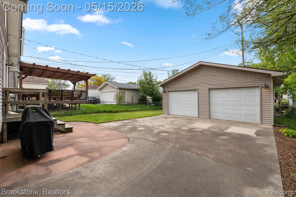142 Massoit Street Clawson, MI 48017 - Photo 34 of 44
