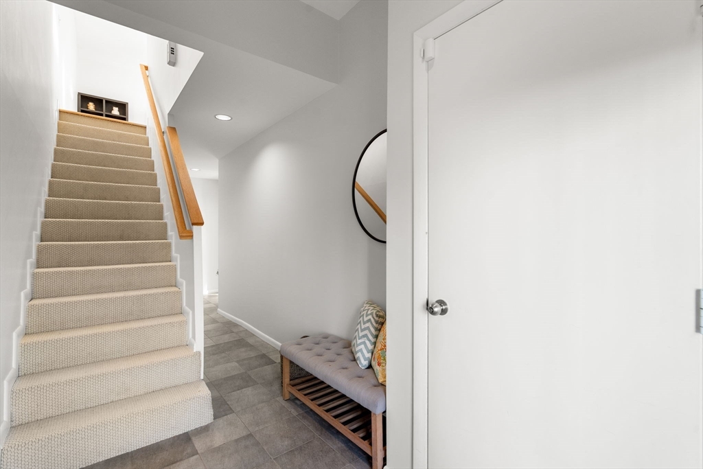 16 Alden Place, Unit 16 Newton, MA 02465 - Photo 14 of 26