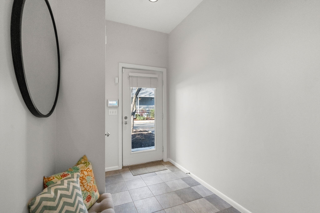 16 Alden Place, Unit 16 Newton, MA 02465 - Photo 15 of 26
