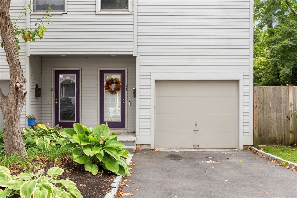 16 Alden Place, Unit 16 Newton, MA 02465 - Photo 24 of 26