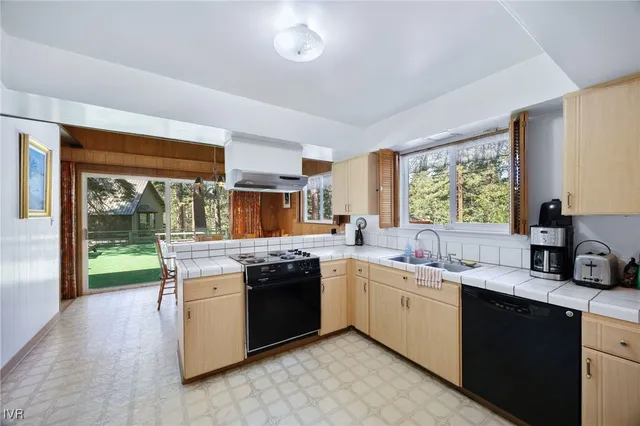 $2,300,000 | 701 Martis Peak Drive, Incline Village, NV 89451