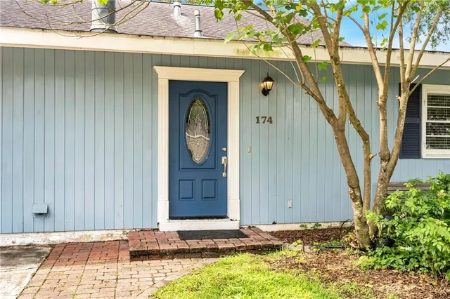 $220,000 | 174 Celia Drive, Luling, LA 70070