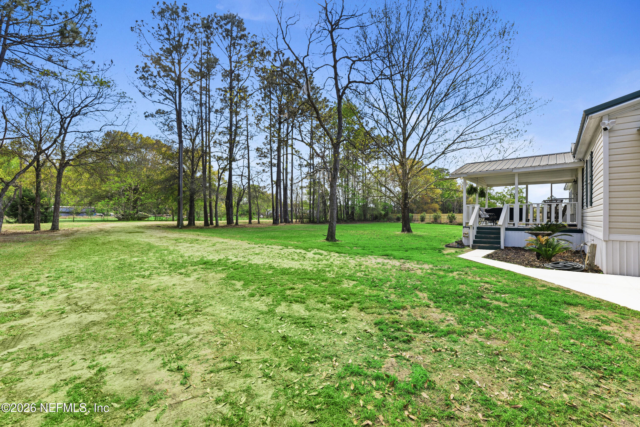 55097 Sugar Loaf Lane Callahan, FL 32011 - Photo 3 of 25 Front Yard