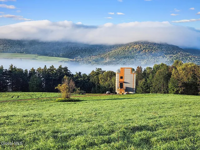 $1,100,000 | 130 Fieldstone Drive, Stamford, NY 12167