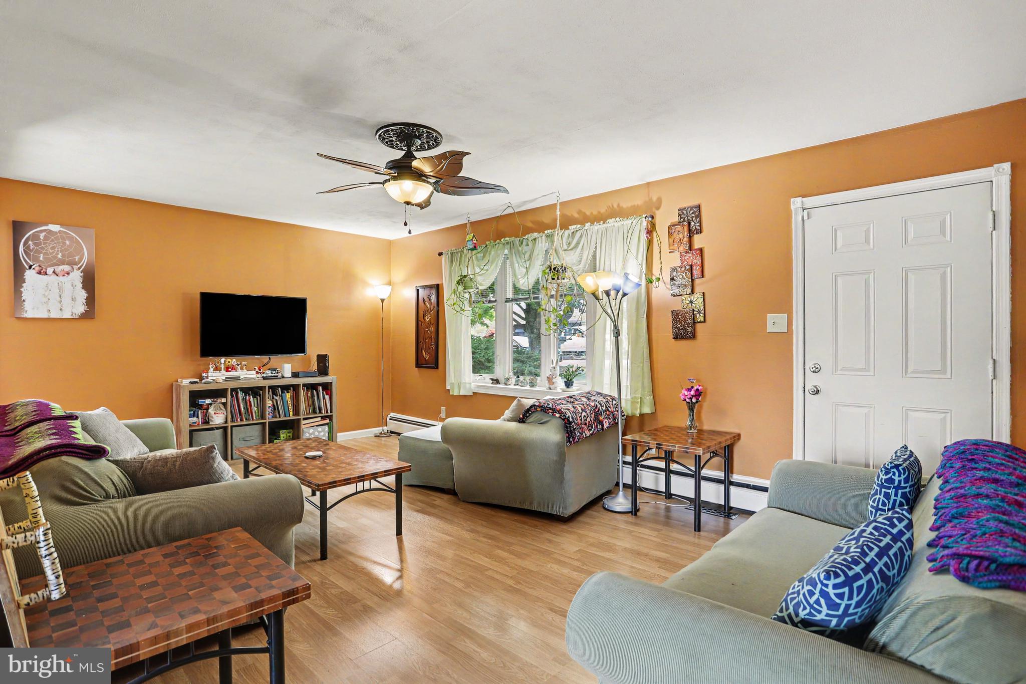 12 Bare Avenue Reading, PA 19607 - Photo 6 of 43