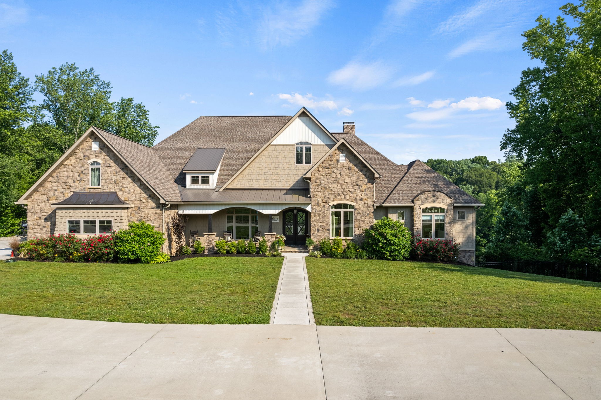 236 Beech Hill Drive Winchester, TN 37398 - Photo 1 of 70 front view of house with a yard