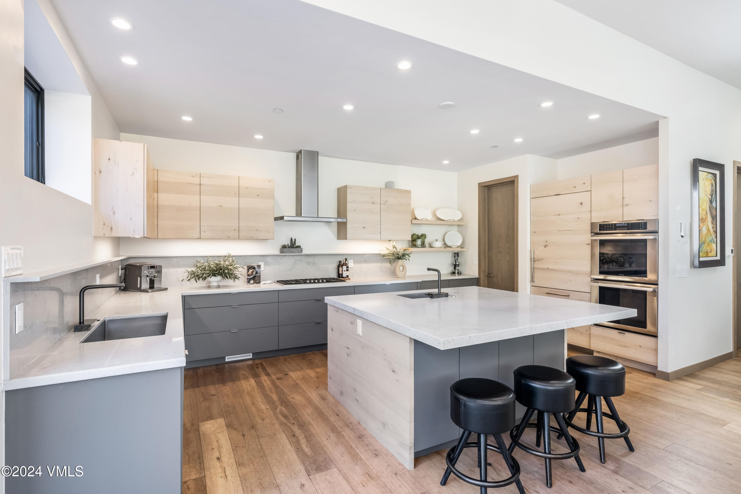 4367 Columbine Drive Vail, CO 81657 - Photo 5 of 44 4367 Columbine Drive 26