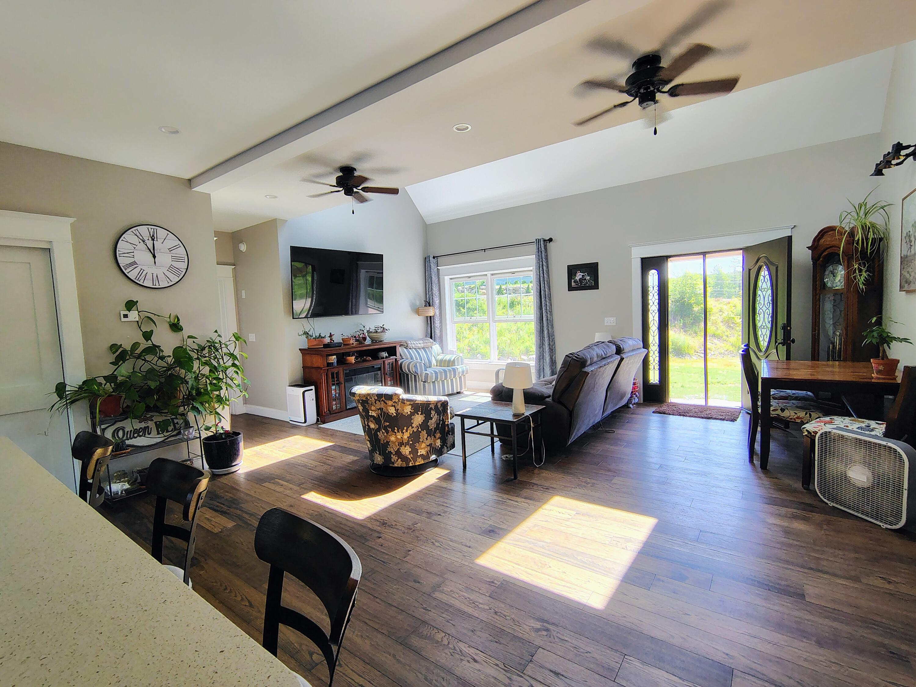 6 Red Barn Road Damariscotta, ME 04543 - Photo 6 of 40 1000010351