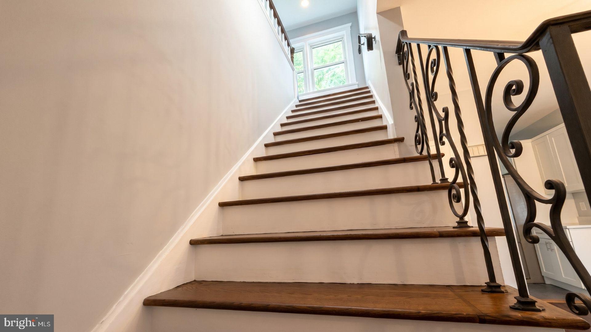 154 Andrew Street Hamilton, NJ 08610 - Photo 18 of 29 a view of entryway