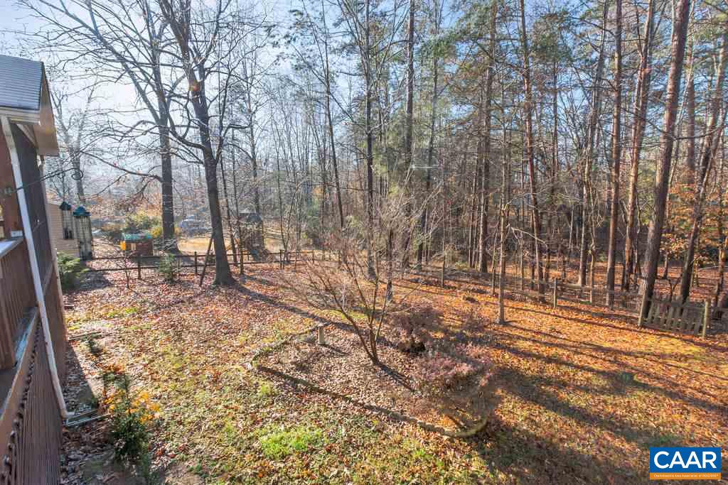 14 Powhatan Road Palmyra, VA 22963 - Photo 32 of 38 a view of a yard with trees