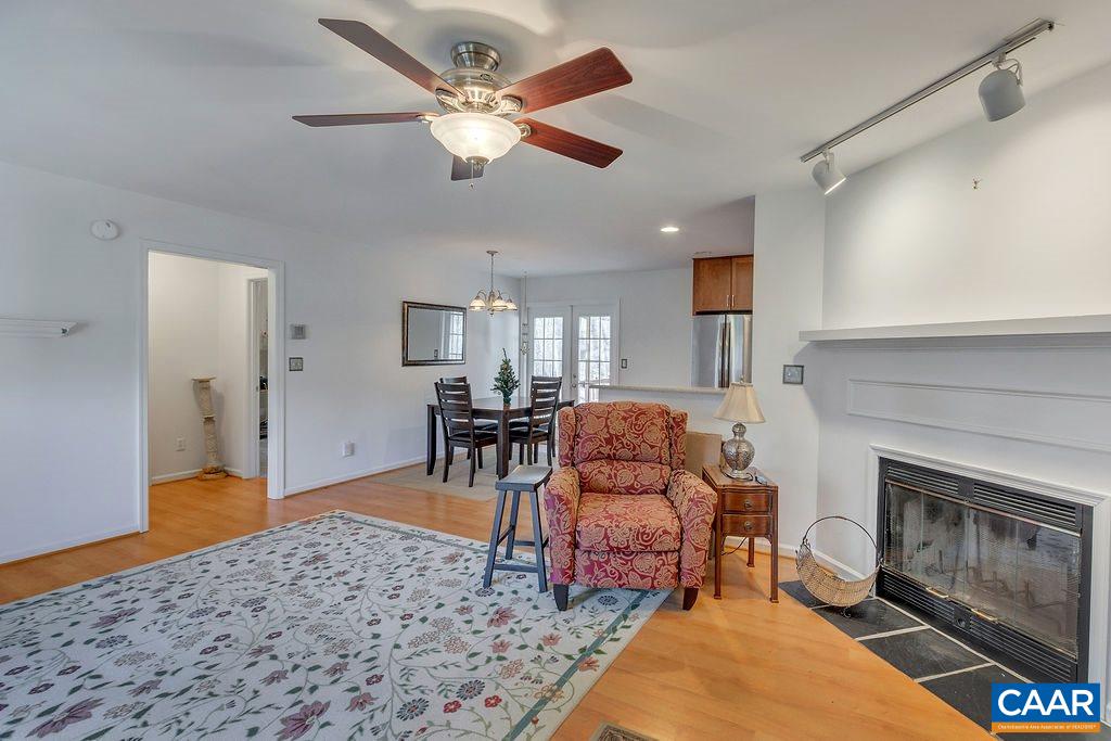 14 Powhatan Road Palmyra, VA 22963 - Photo 4 of 38 a living room with furniture and a fireplace