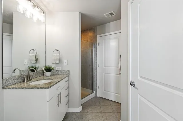 $384,500 | 361 17th Street Northwest, Unit 1603, Atlanta, GA 30363